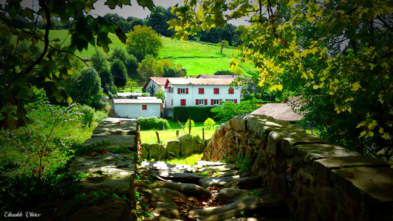 urrugne-GR10-ferme-olivier-Elissalde