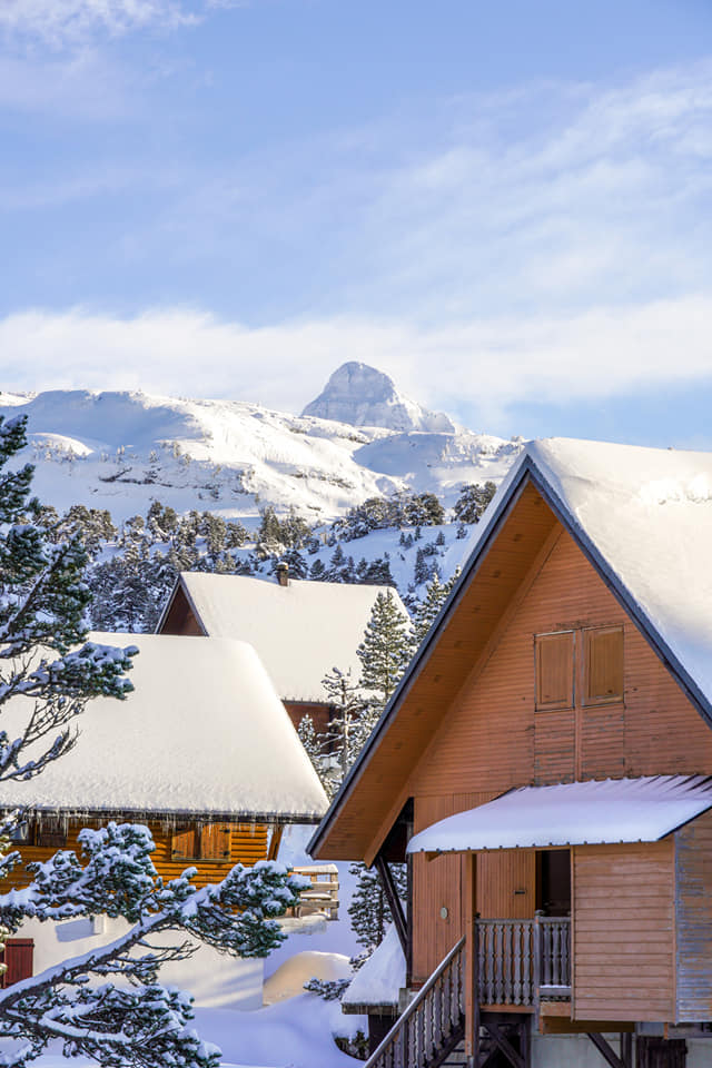 La pierre St Martin- Pyrénées Atlantiques-chalets