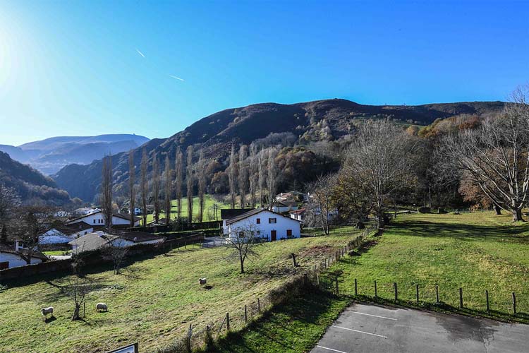 hotel-du-chene-itxassou-nature