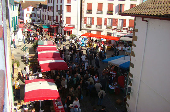 marché à Espelette