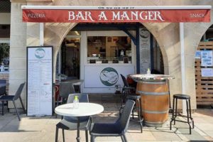 bar-a-manger-pizzeria-hendaye-pizza-devanture