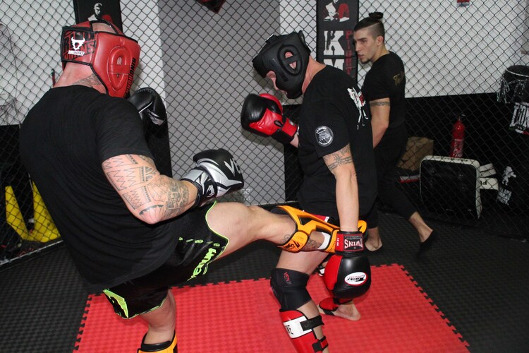 mma-factory-team-silencer-fit-boxing-cours