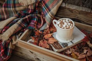 automne-confinement-chocolat-chaud