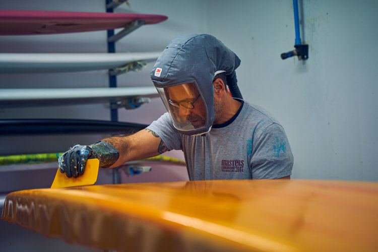 Shapers pays basque Terry Surfboard peinture