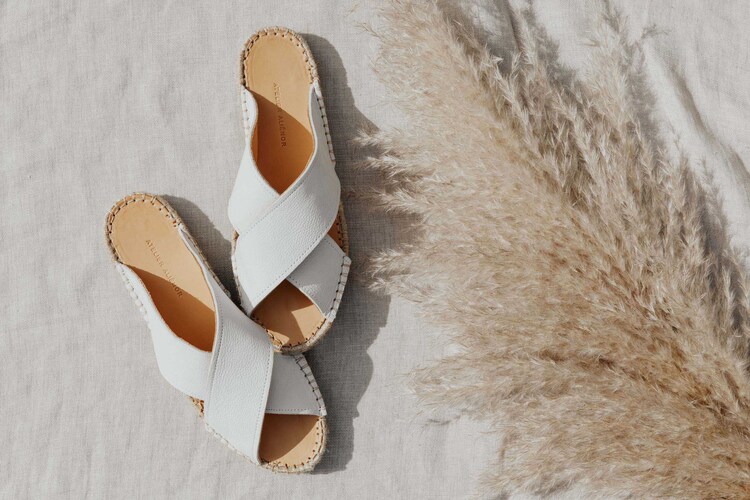 espadrille-sandale-blanche-cuir