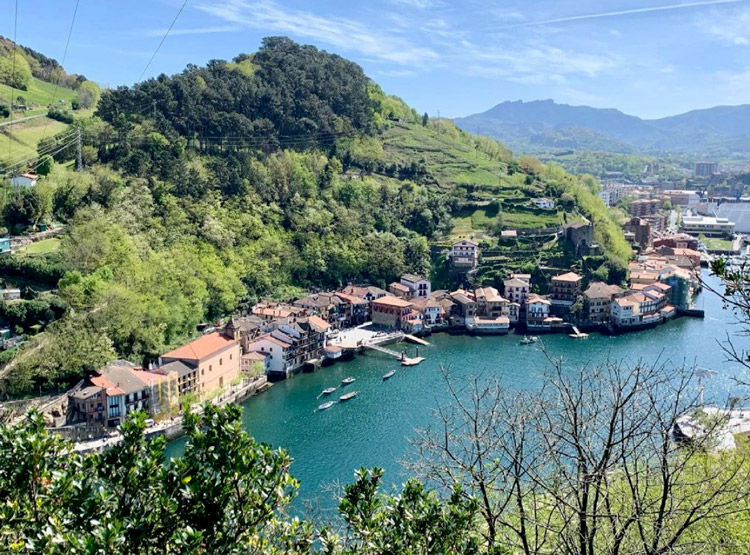 Vue-paysage-baie-de-Pasaia