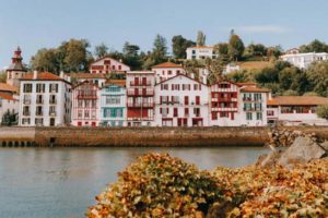 pays-basque-maison-ciel-bleu-week-end-du-1er-mai