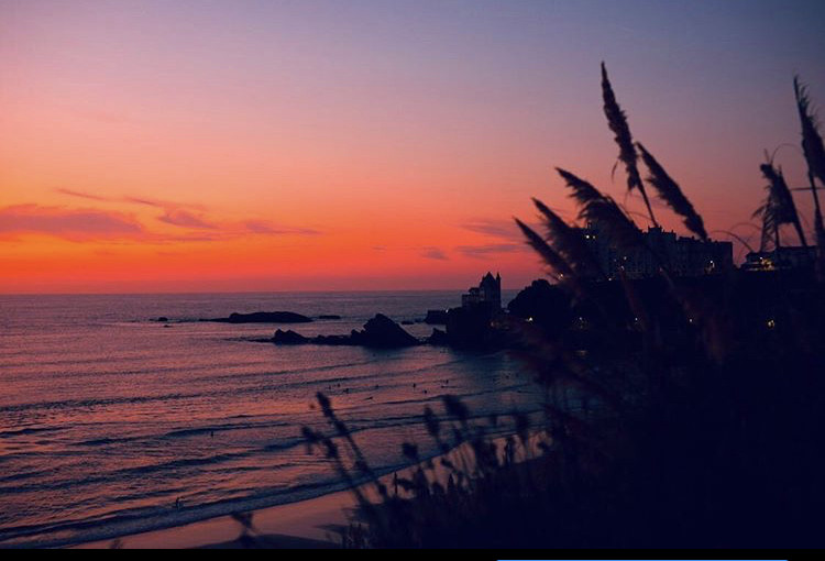 coucher de soleil sur la Côte des Basques