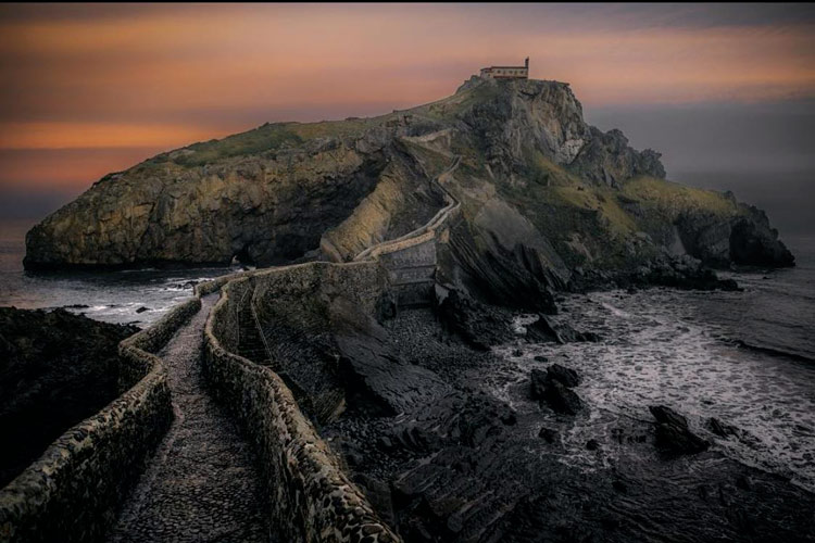 San Juan de Gaztelugatxe sunset