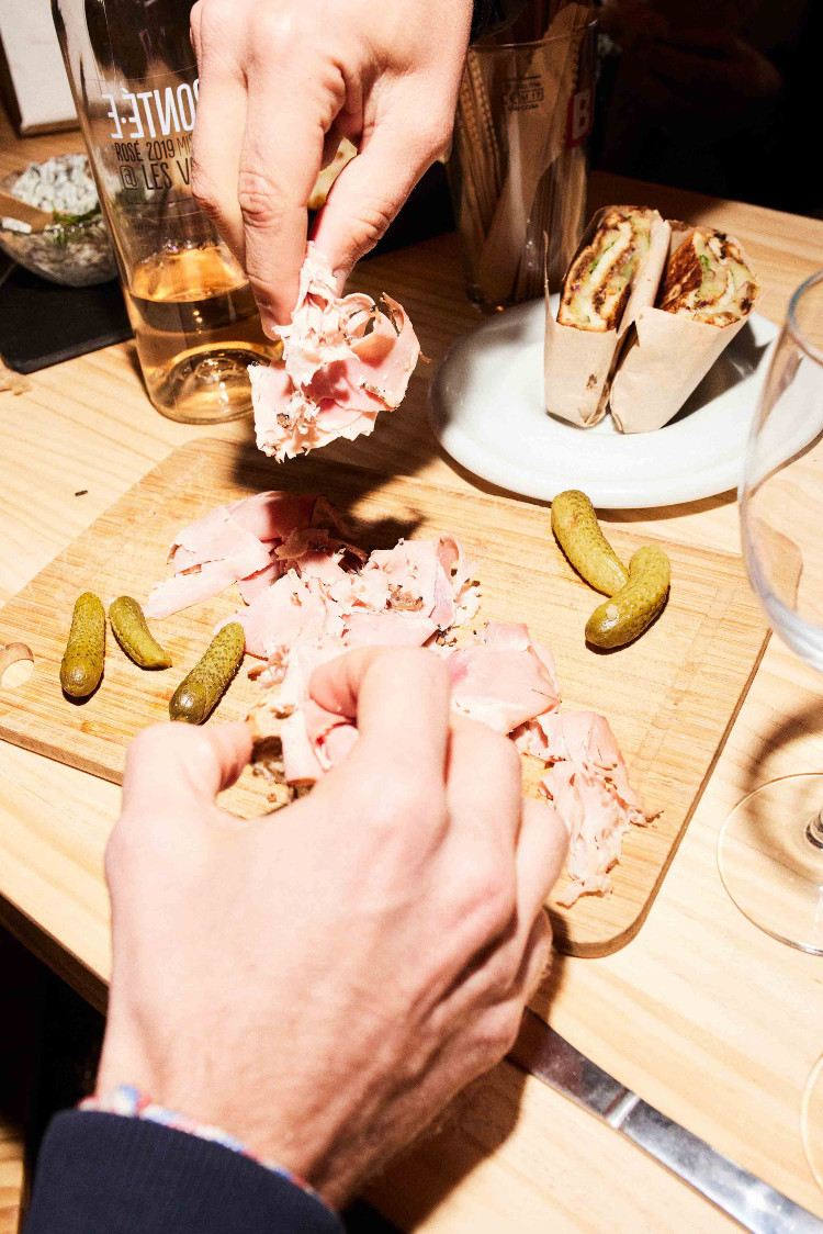 apéro partagé aux Halles des Cinq Cantons Biltoki