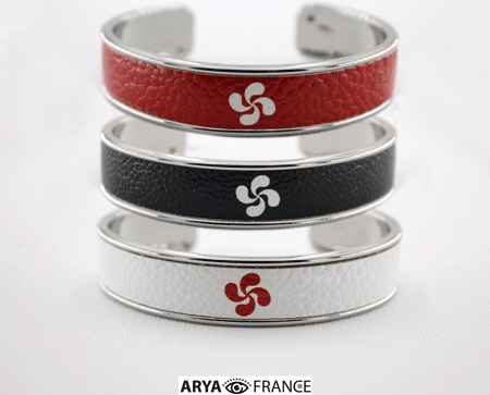 Bracelets-impression-cuir-basque-ARYA-FRANCE