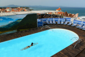 La piscine du Radisson Blu Hotel Biarritz