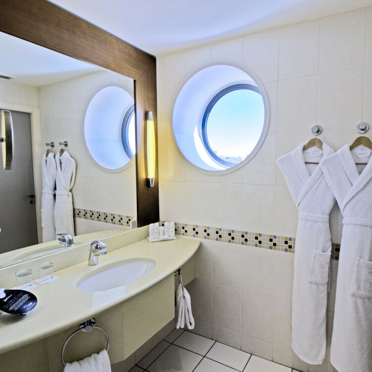 Salle de bains du Radisson Blu Hotel Biarritz