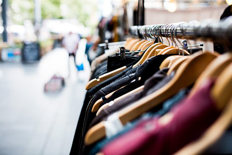 Braderie à Urrugne week-end pays basque