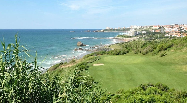 Panorama depuis le Golf de Biarritz dans le Pays Basque