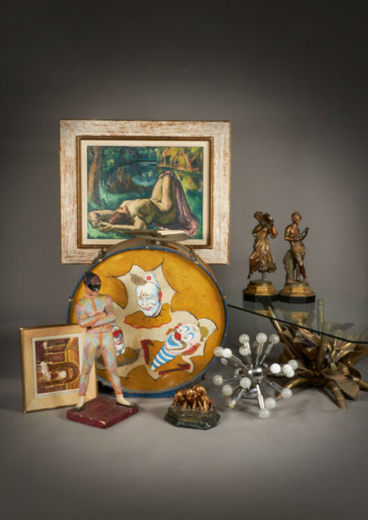 toiles et objets d'art mis à la vente par Biarritz Enchères