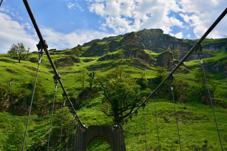 Le Pays basque regorge de paysages à couper le souffle, il serait dommage de ne pas en profiter pleinement en tentant l’aventure du bivouac !