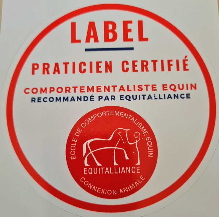 label-comportementaliste-equin