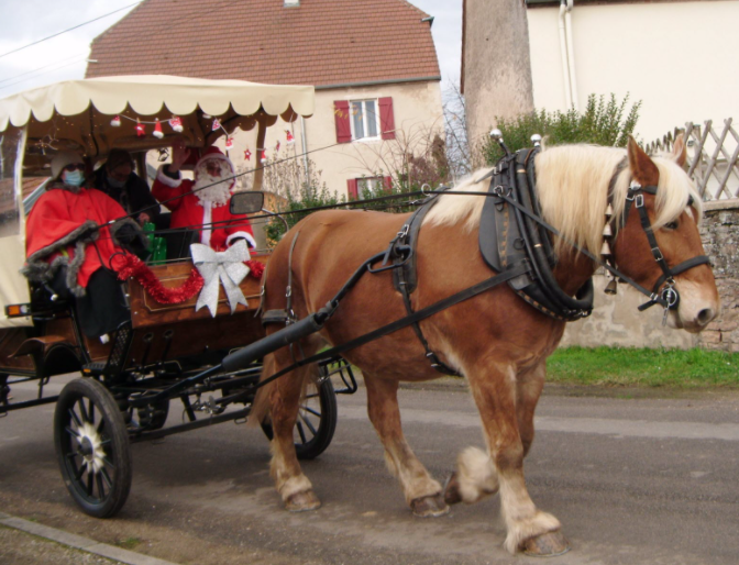 hendaye noel-caleche-pere-noel