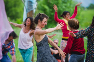 La danse libre et l'écoute du Corps