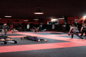 Salle de sport Fit fight séance en cours