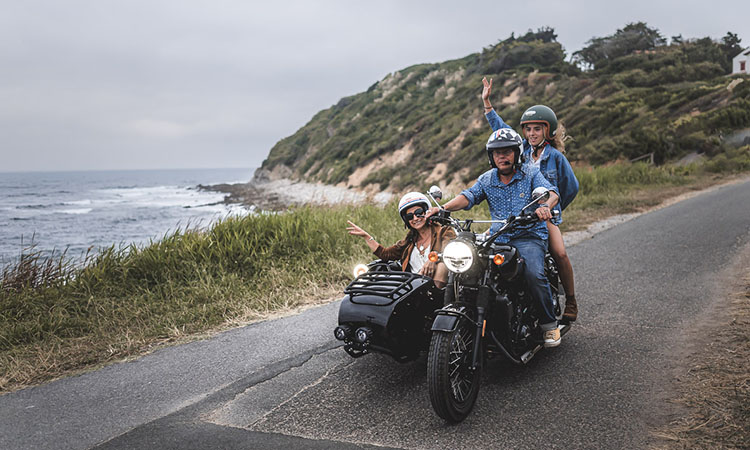 Sillonnez les routes du Pays Basque en Side Car avec les PP Bourlingueurs