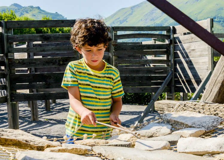 enfant en train de jouer